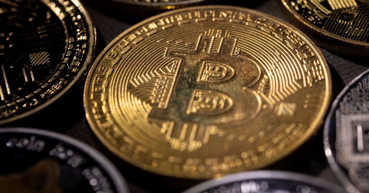 Bitcoin rises 21 to reclaim 50000
