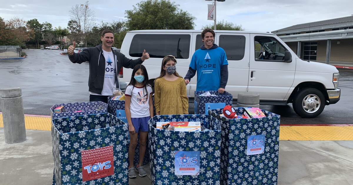 Solana Ranch students lead successful toy drive project