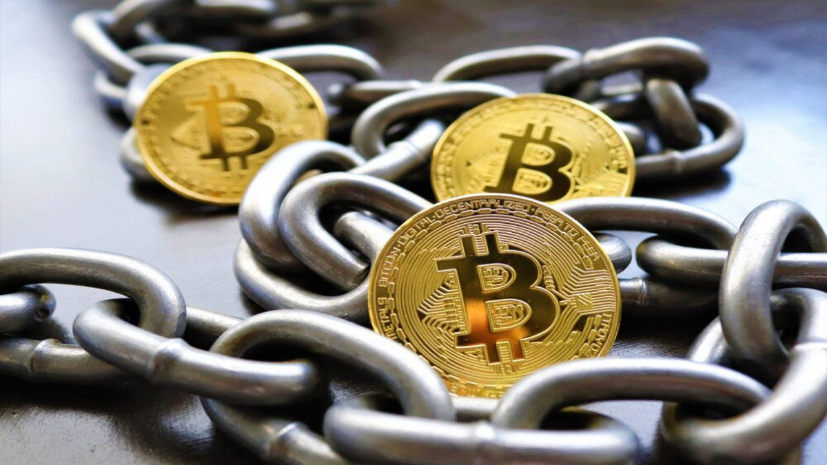 SEC Chair Gensler Calls For Crypto Regulation BTC Soars 446